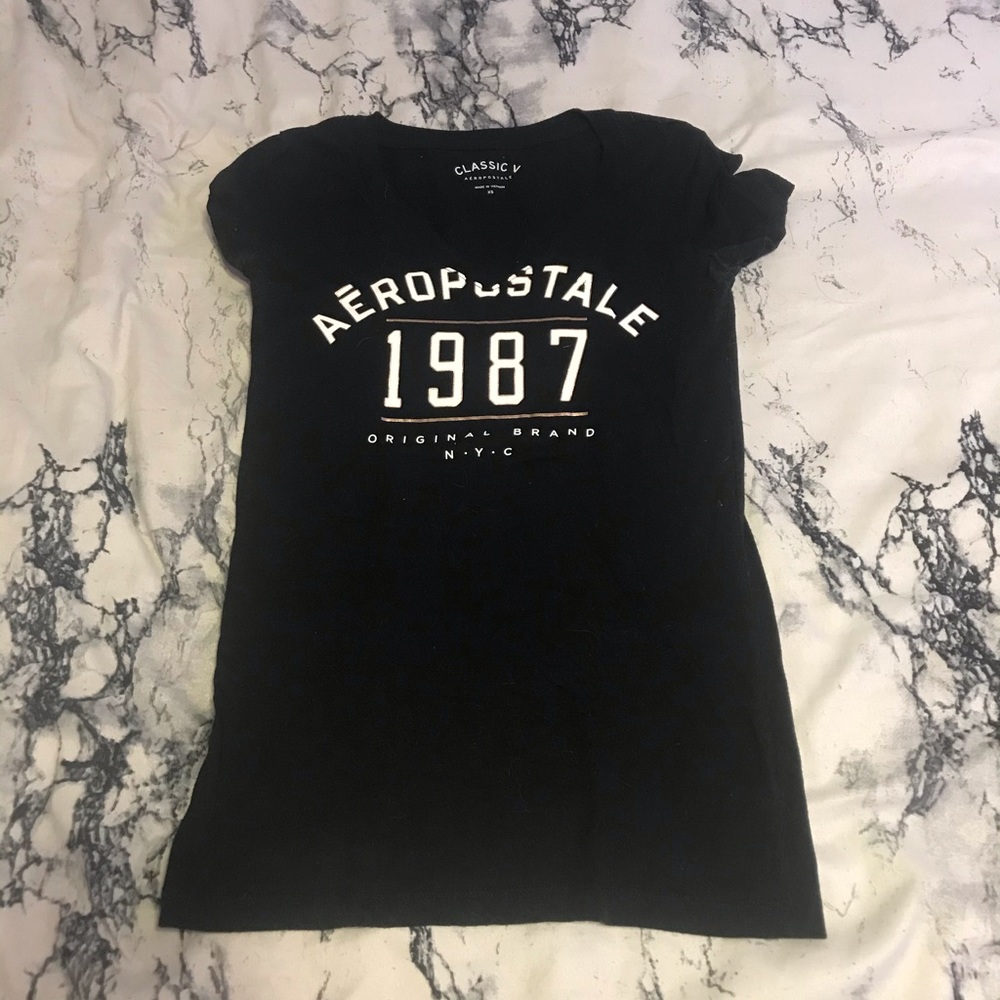 v-neck aeropostale